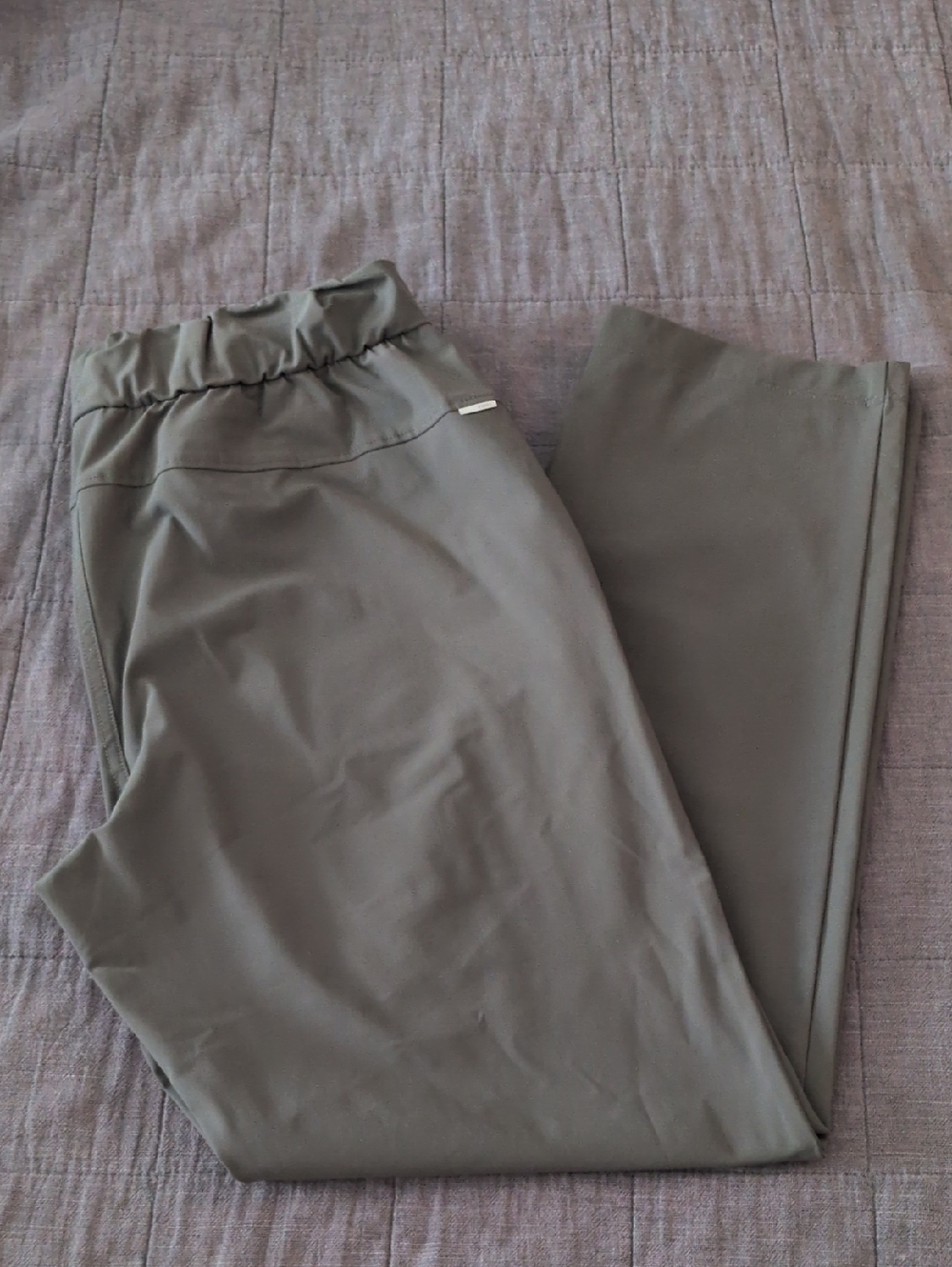 Vuori Olive Green Miles Pants